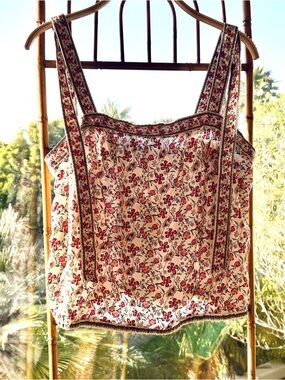 Max Studio floral cream colored Square Neck sleeveless top, Size Large NWT